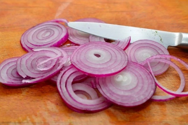 Лук кольцами